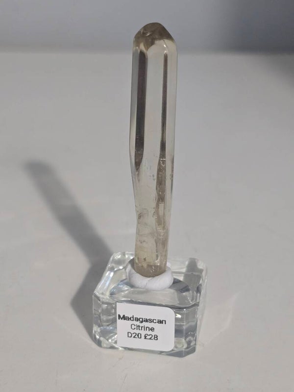 Madagascan Citrine Tumbled Wand D20