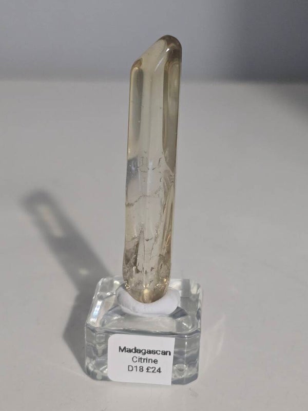 Madagascan Citrine Tumbled Wand D18