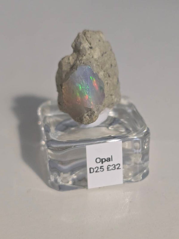 Ethiopian Opal Raw D25