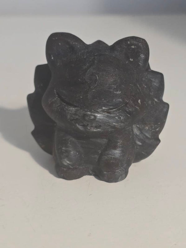 Fire works and Garnet 9tails Fox Carving R241
