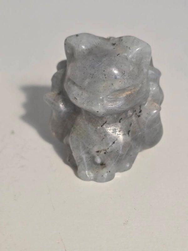 Labradorite 9tails Fox Carving S123