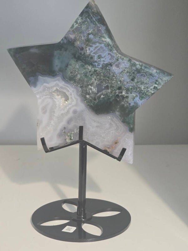 Moss Agate Star on Stand G32