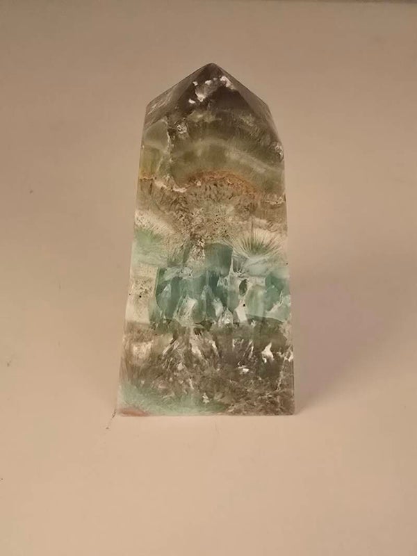 Smithsonite Tower F47