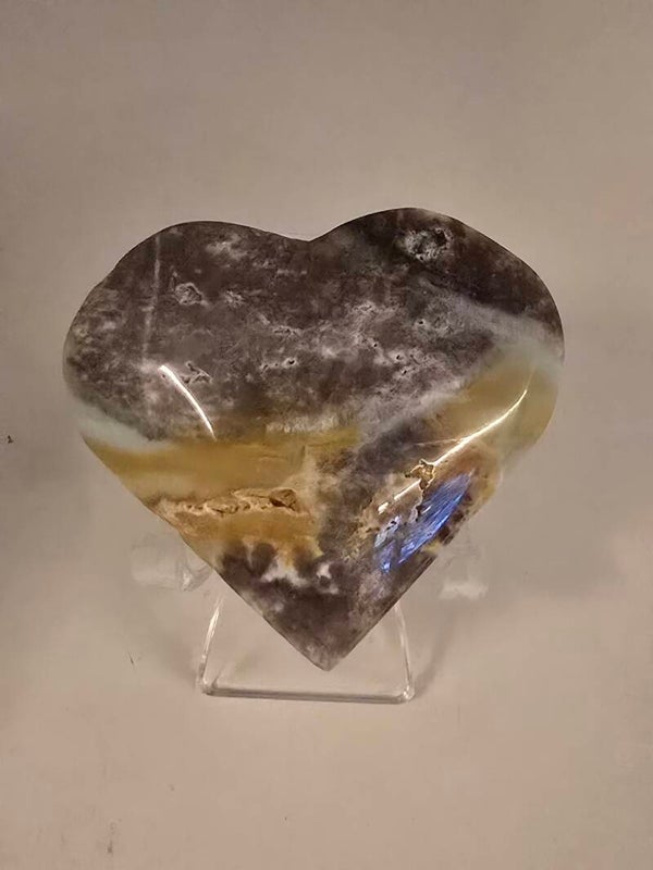 Carrabian Calcite Heart R46D