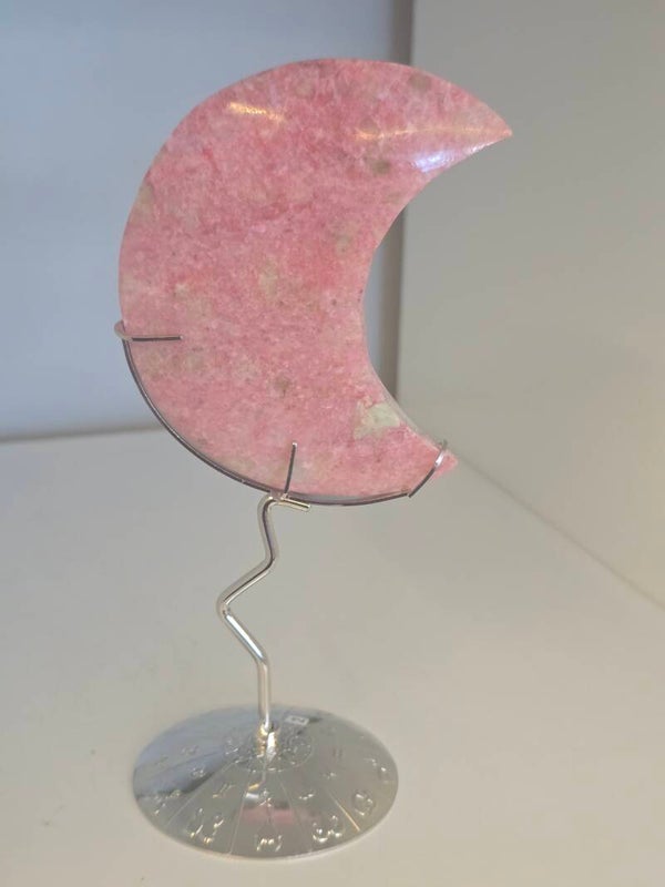 Thulite Moon on Stand Z589