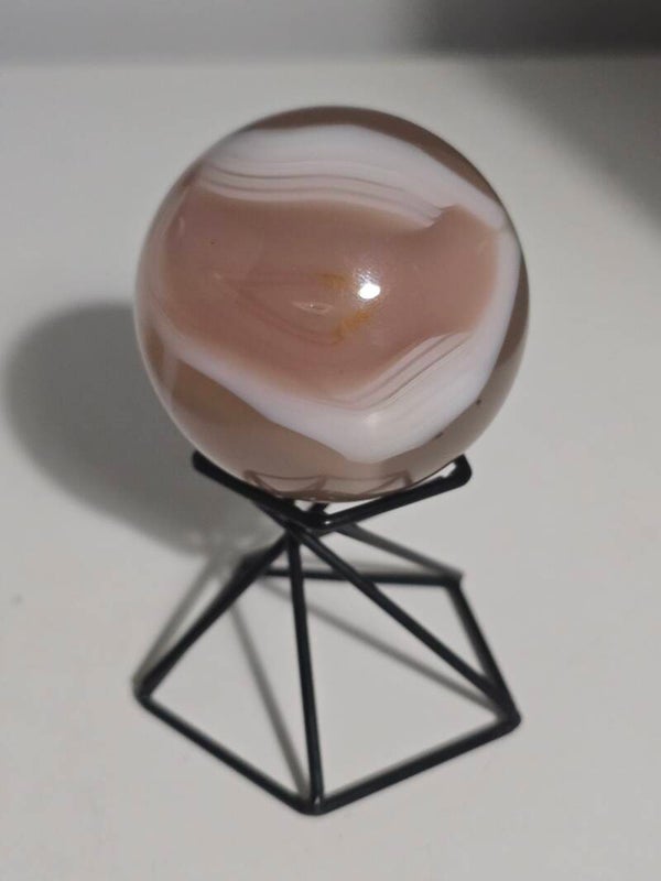 Jelly Agate Sphere Z630