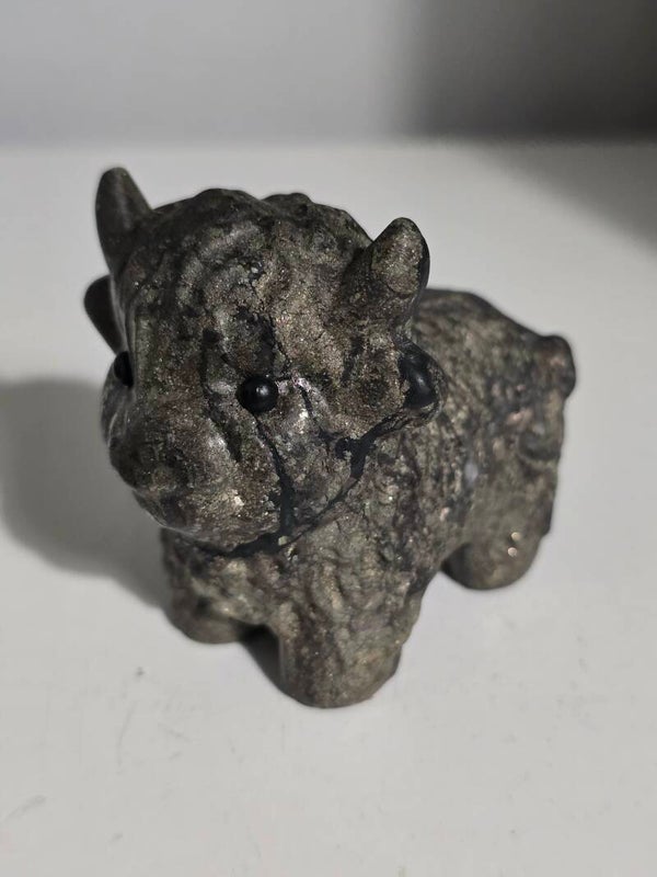Pyrite Highland Cow Z706