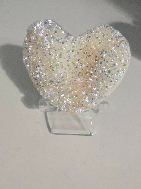Aura Quartz Cluster Heart R555