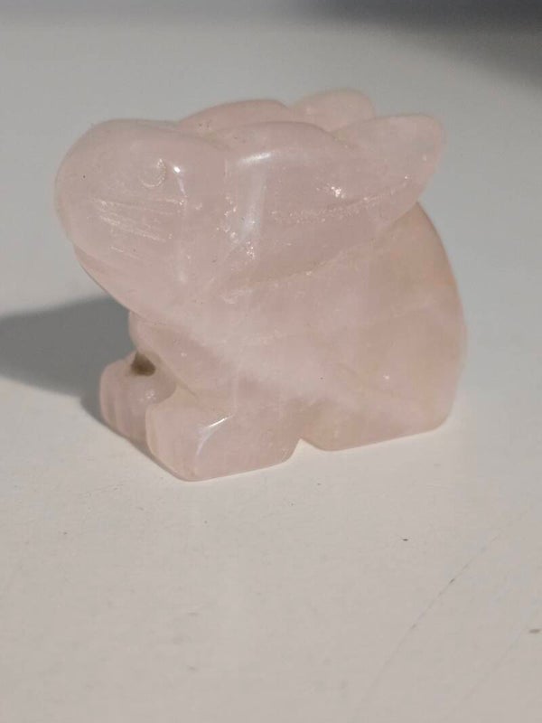Rose Quartz Bunny Carving Z805