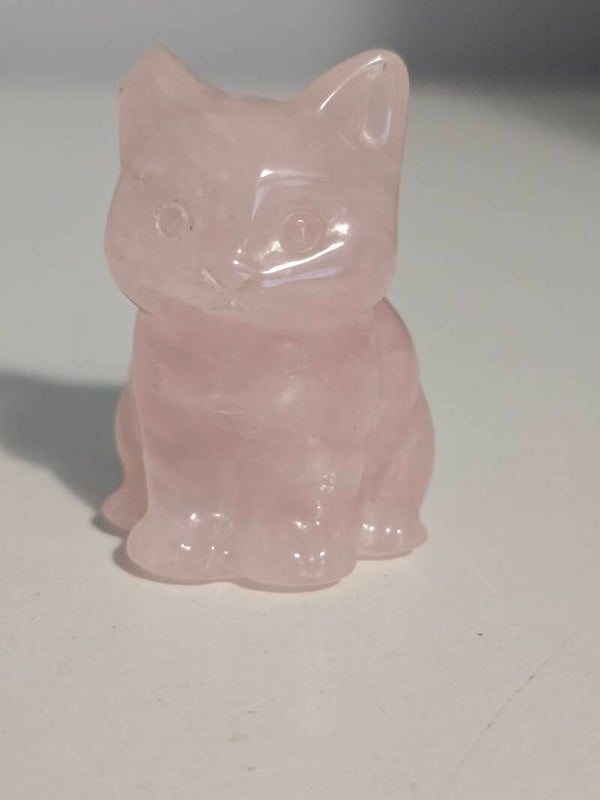 Rose Quartz Cat Carving Z803