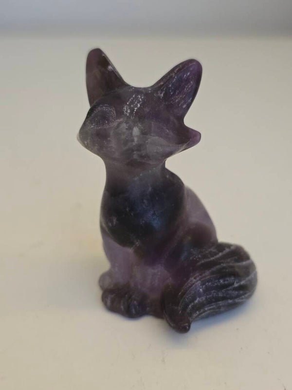 Amethyst Fox Carving S168