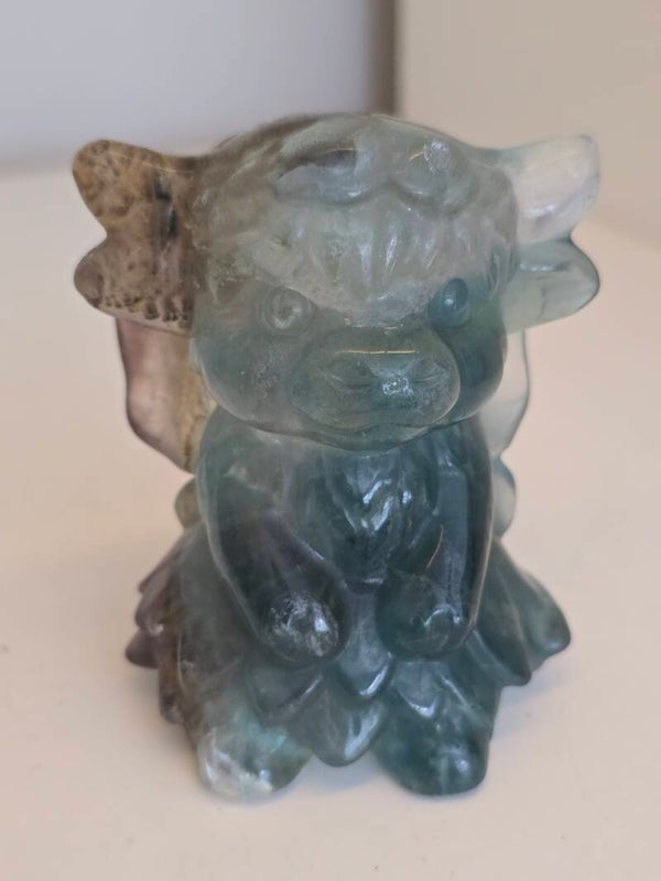 Fluorite Dentritic Fairy Highland Cow Carving R568
