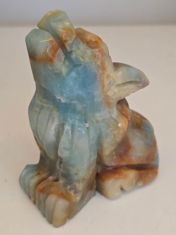 Carribean Calcite Wolf Carving Z953