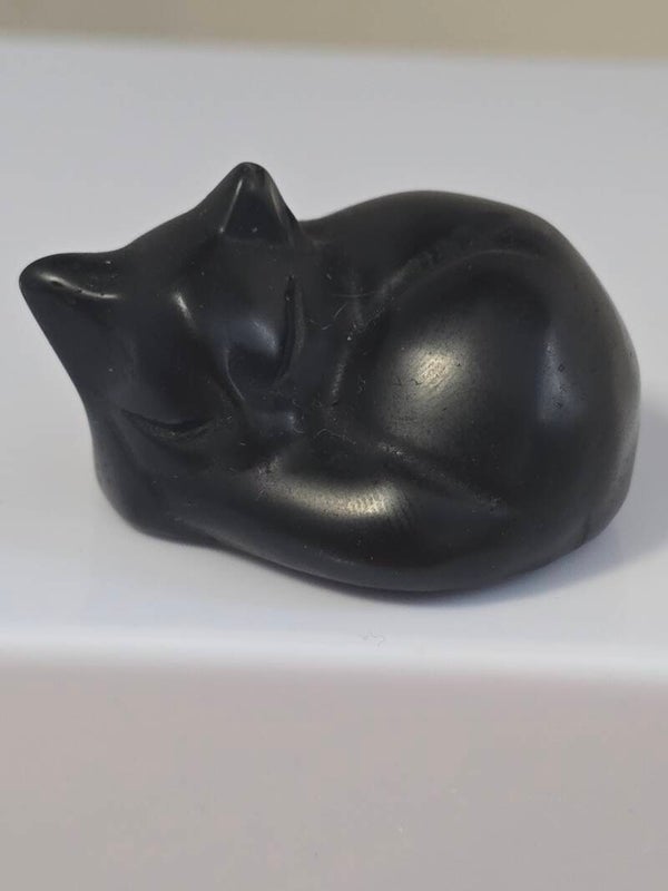 Black Obsidian Sleeping Cat Carving R581