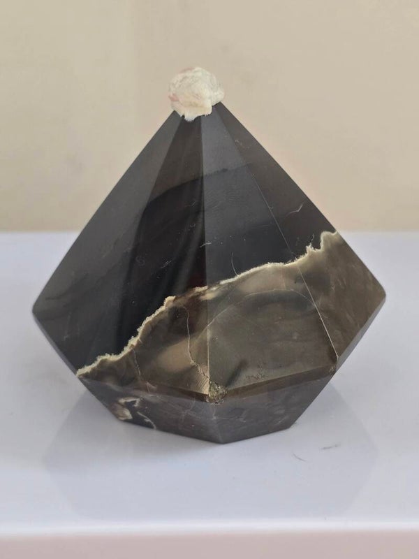 Volcano Agate Diamond D151