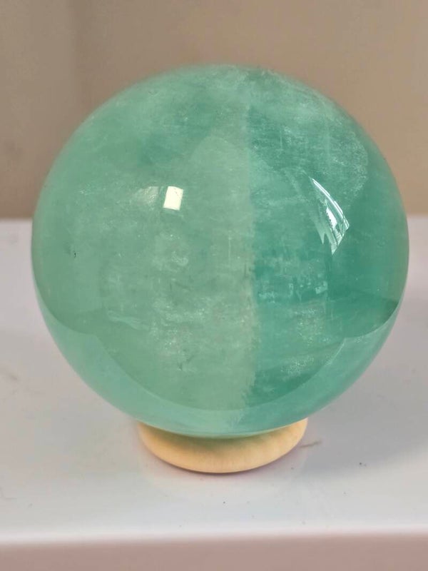 Fluorite Sphere Z980