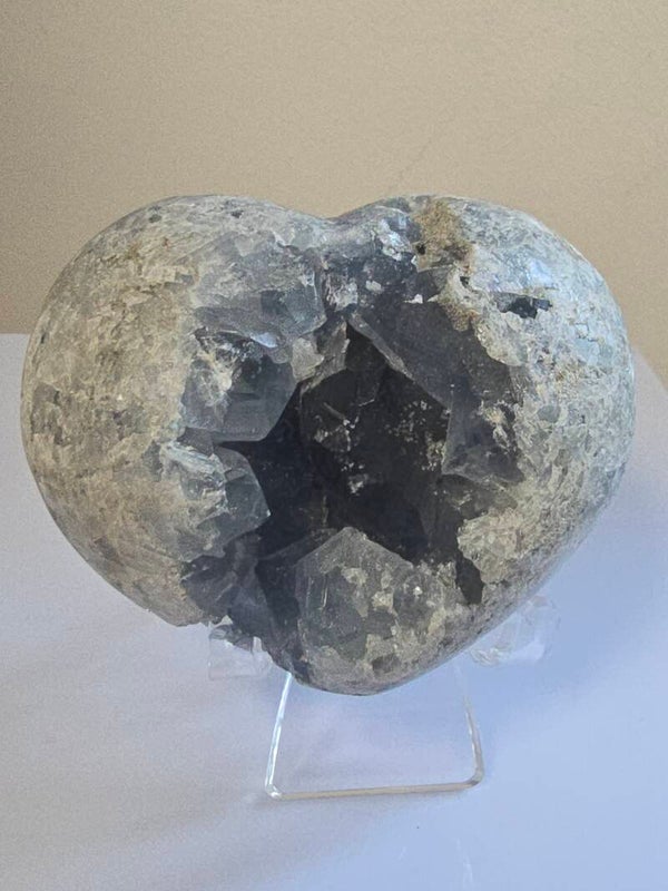 Celestite Heart 438g Z676