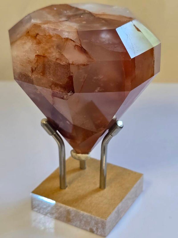 Fire Quartz Diamond on Stand H31