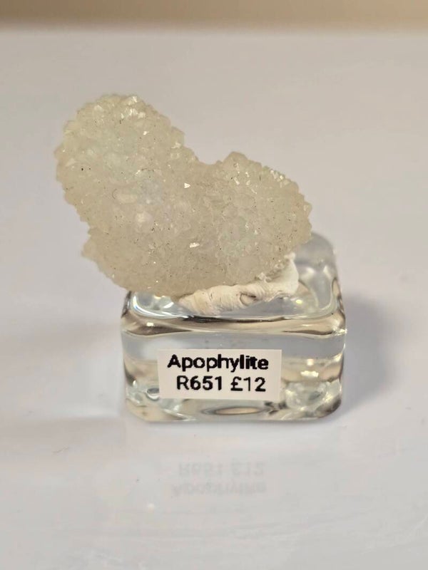 Apophylite Specimen R651