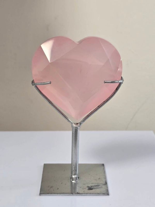 Brazillian Rose Quartz Heart On Stand H13