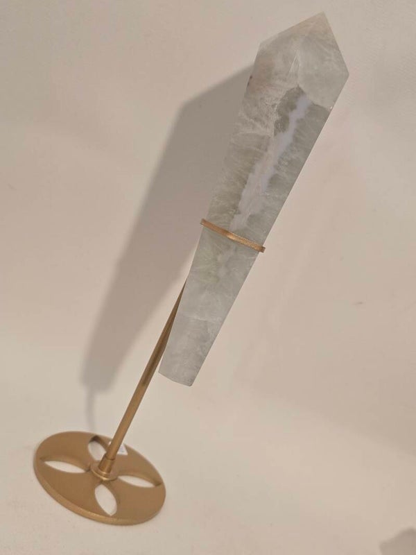 Green Quartz Wand in Stand 19cm Q027
