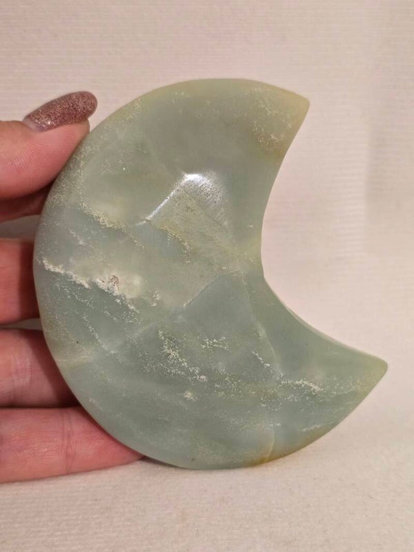 Carrabian Calcite Moon R461