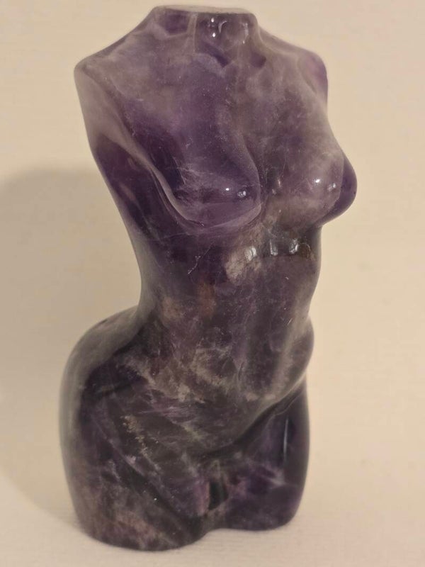 Dream Amethyst Goddess AL8