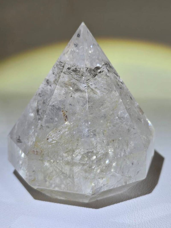 Clear Quartz Diamond I15