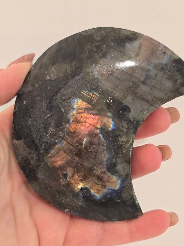 Labradorite Moon R655