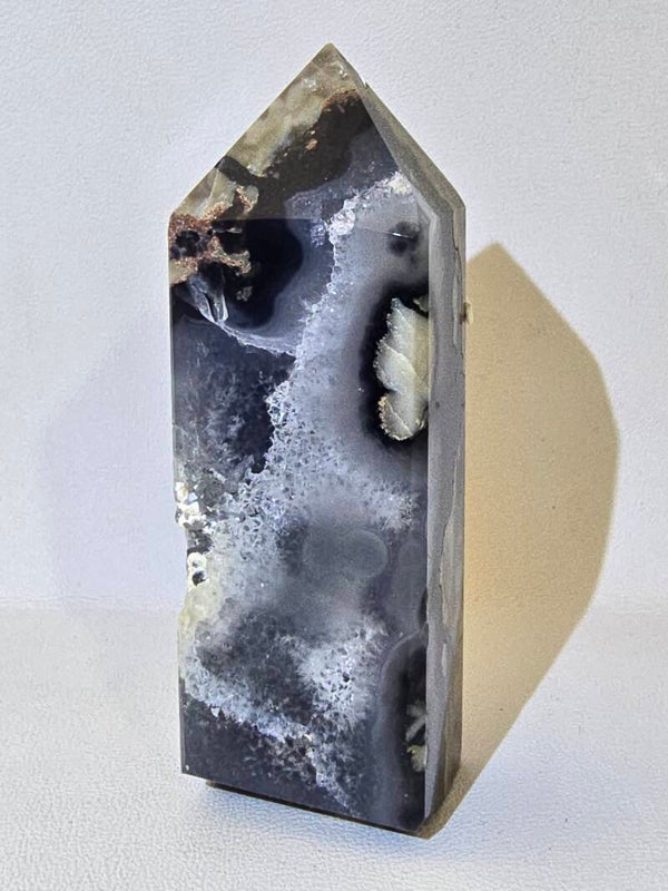 Volcano Agate Tower R478