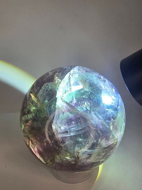 Fluorite Sphere 688g Z203