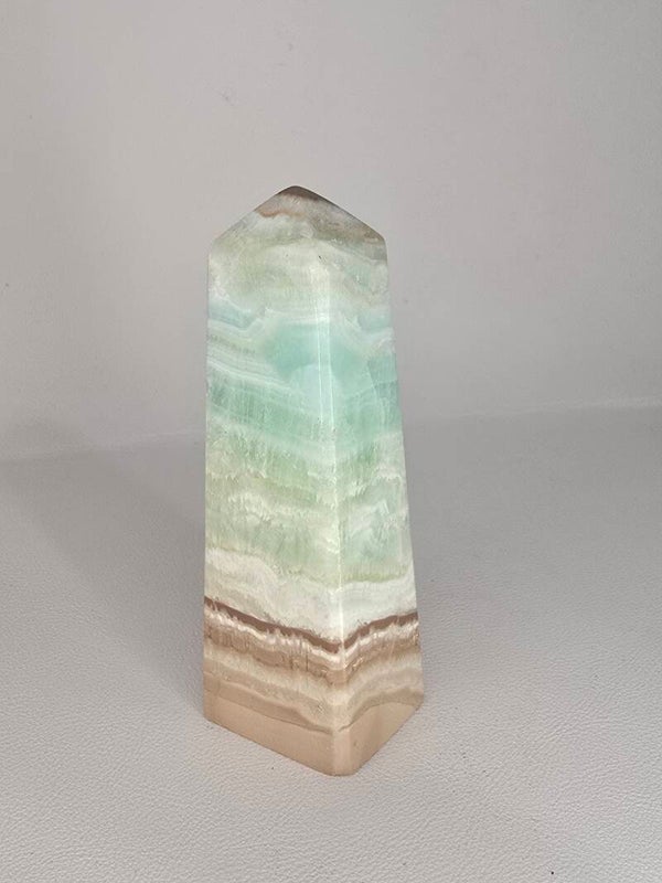 Carrabian Calcite Tower F96D