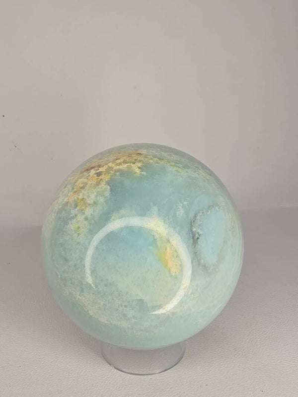 Carrabian Calcite Sphere 493g R426