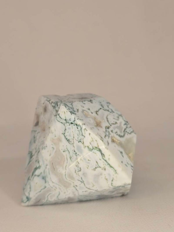 Moss Diamond R03