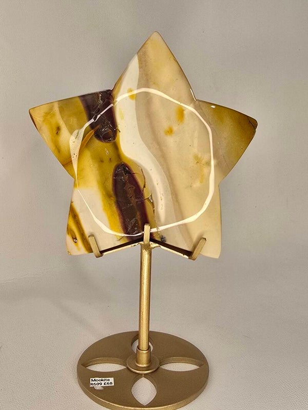 Mookite Star on Stand R609