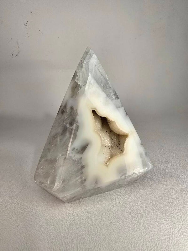 Agate Tear Point 396g LW13