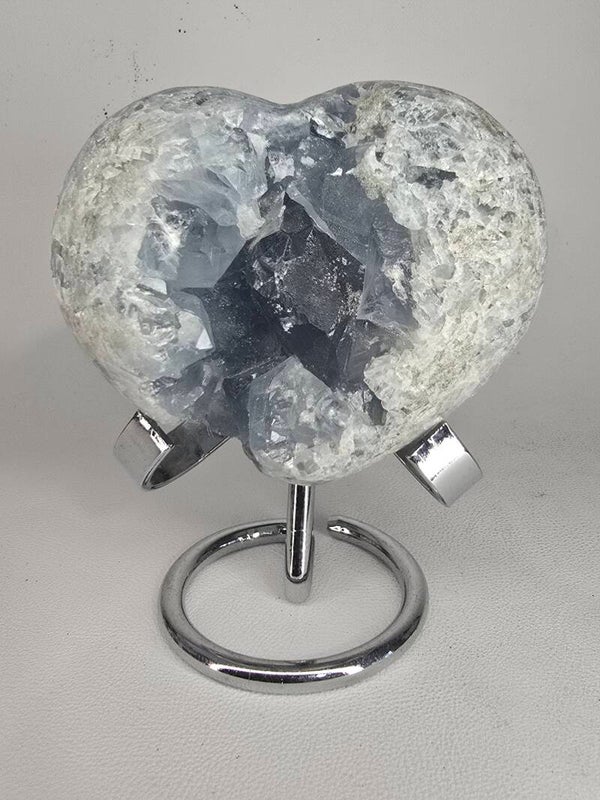 Celestite Heart 438g Z676