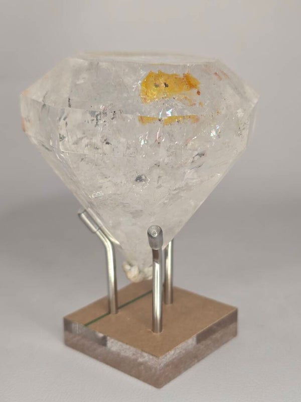Clear Quartz Diamond I12 271g