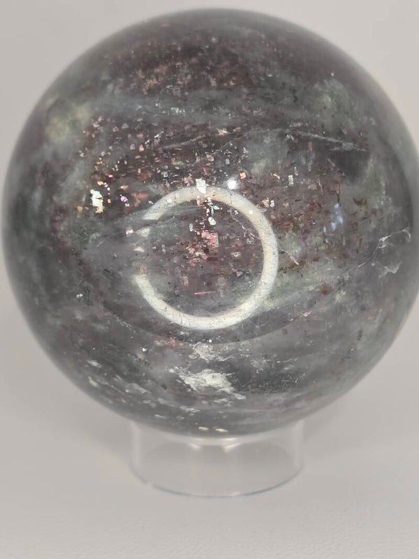 Bloodshot Iolite Sphere 598g Z290
