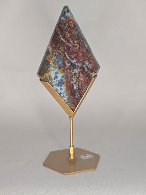 Indonesian Marcasite Diamond On Stand JI31