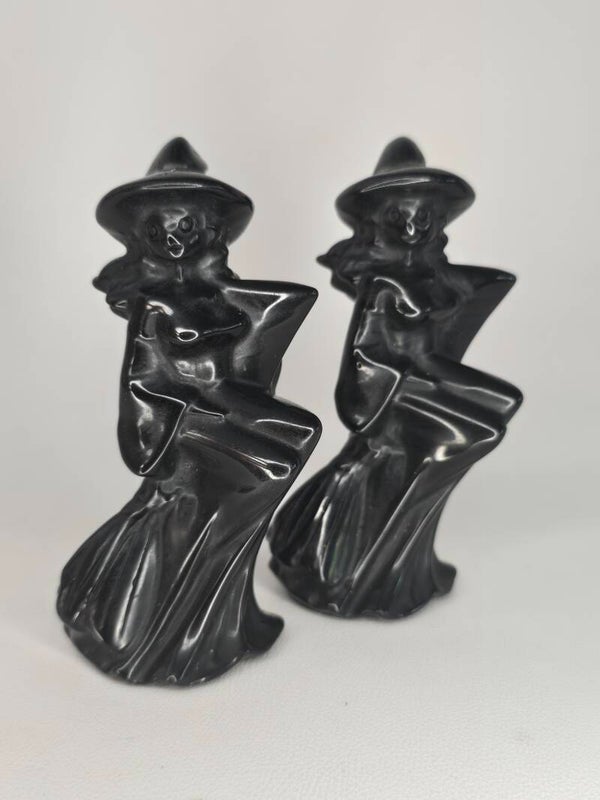 Obsidian Witches S335