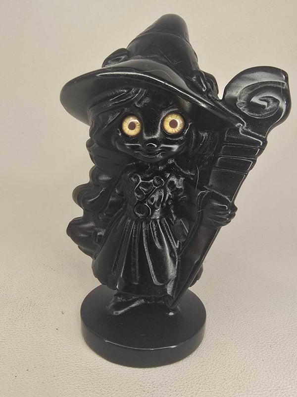 Obsidian Girl Witch OL141