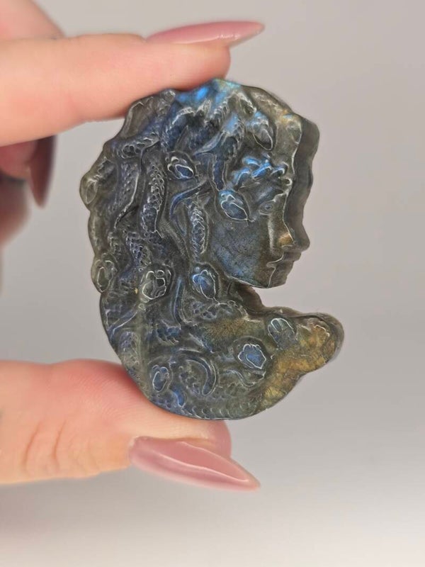 Labradorite Madussa OL121