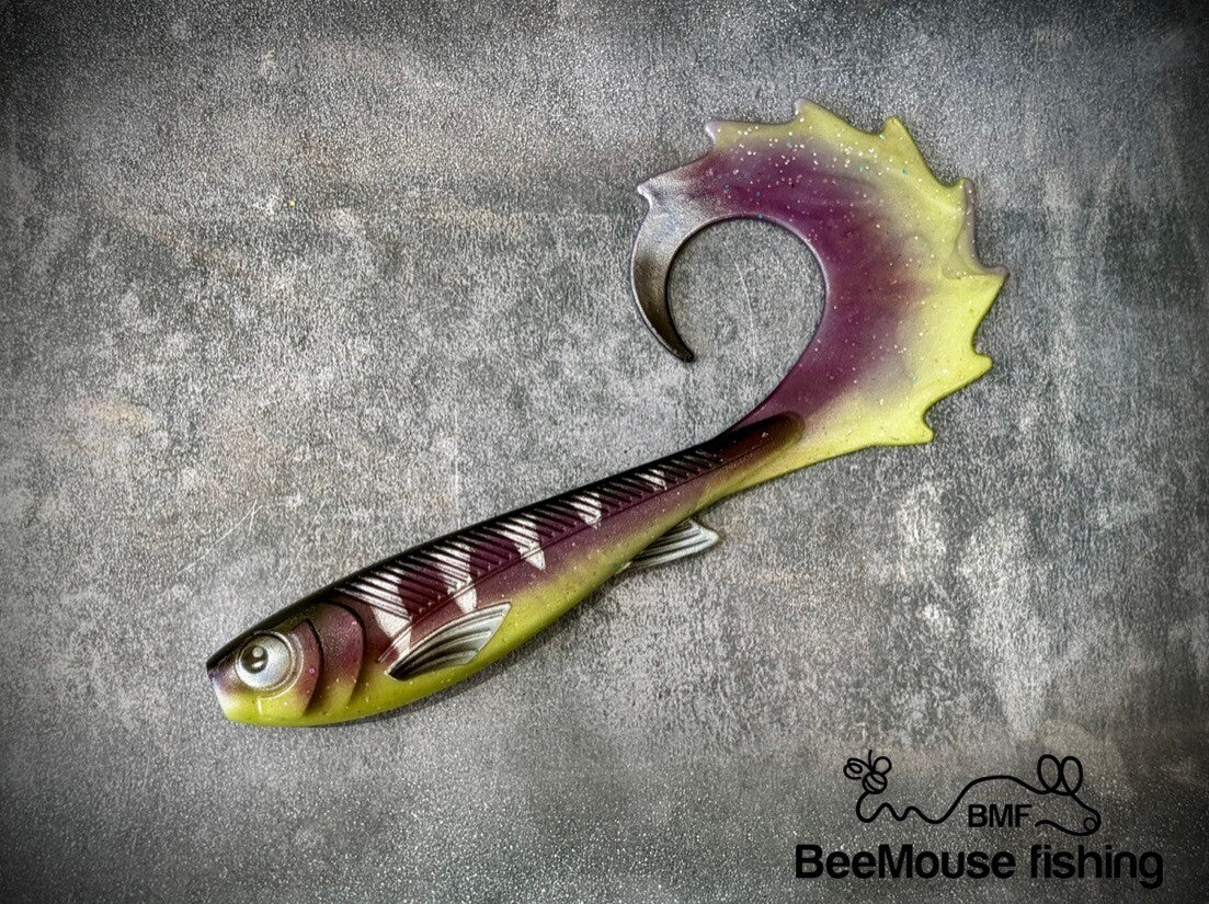 Canal hulk curly beast
