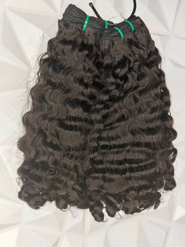 melani curls