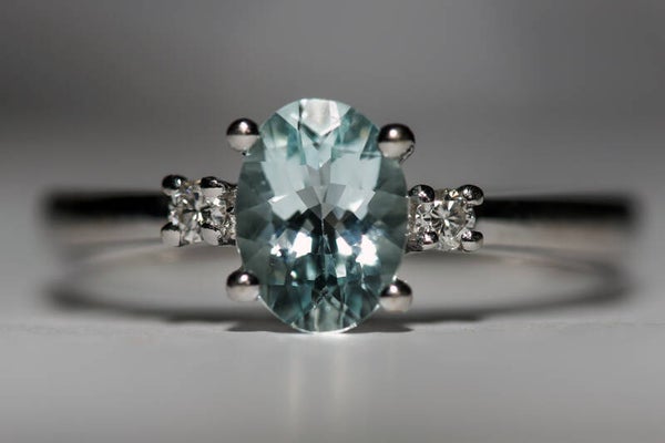 Bague or