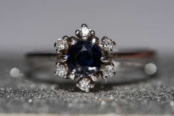 Bague or