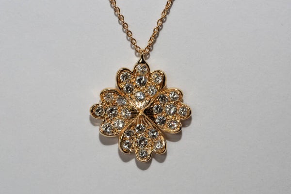 Pendentif avec chaine or