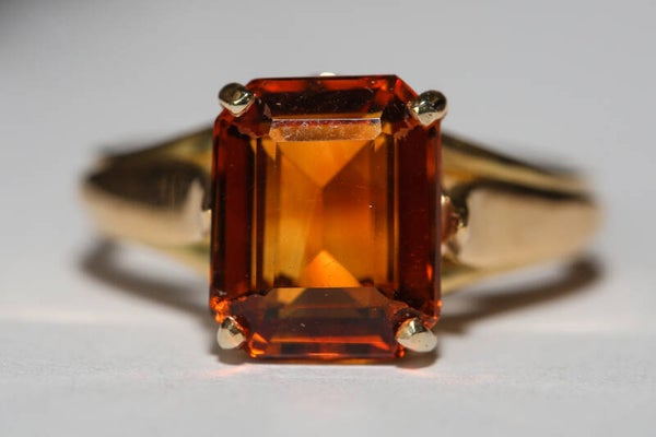 Bague or