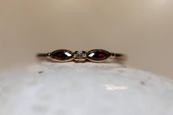 Bague or
